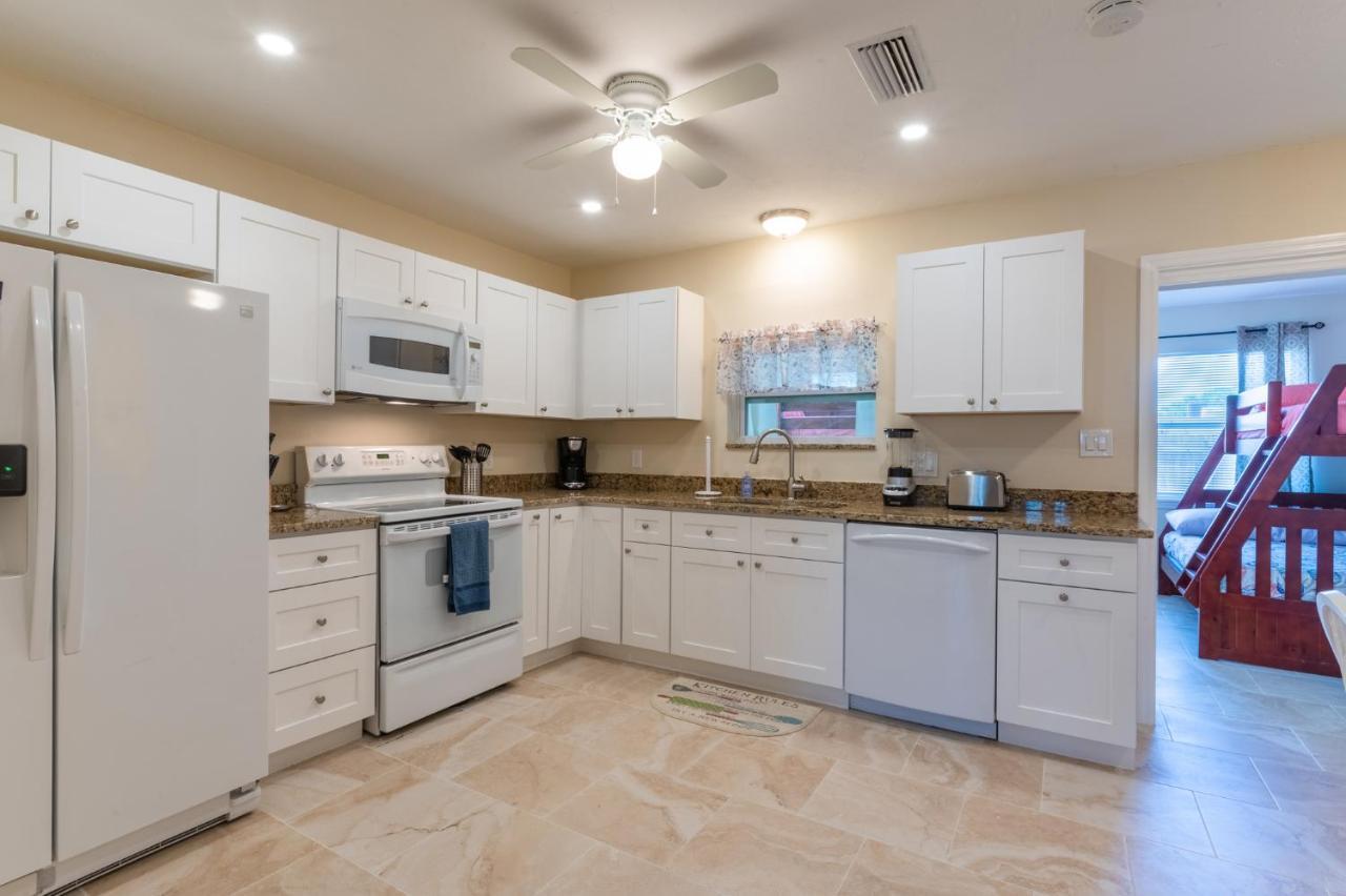 3606 Villa Franca - Pet Friendly Sarasota Eksteriør bilde